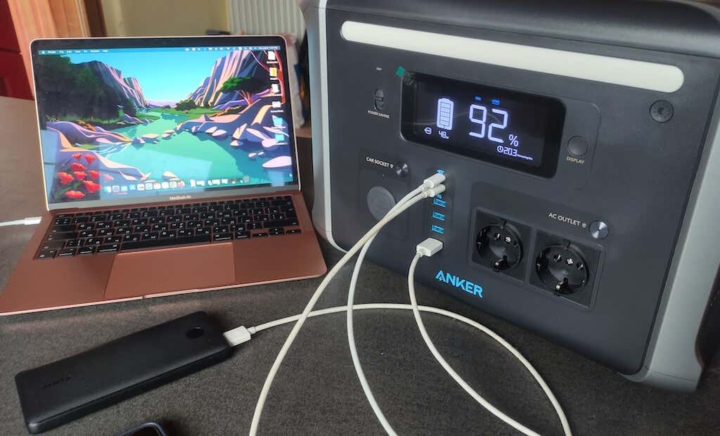 anker-757-powerhouse-power-station-review-11-compressed - Online Tech Tips Performance and Features image 2 - anker-757-powerhouse-power-station-review-11-compressed