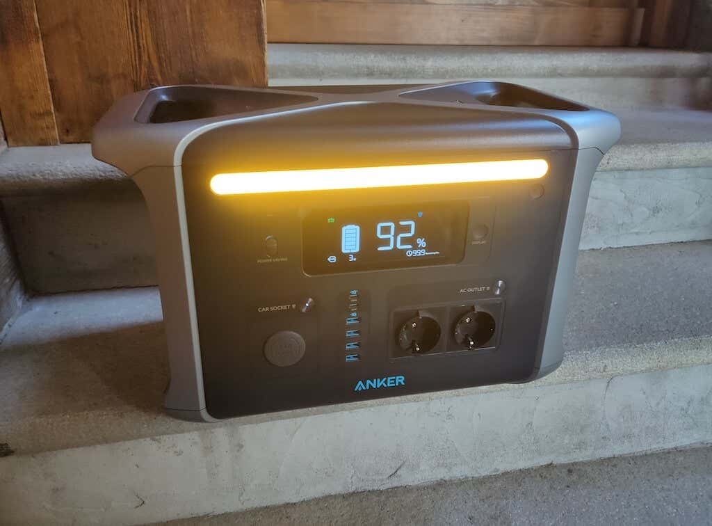 anker-757-powerhouse-power-station-review-6-compressed - Online Tech Tips Design and Unpacking image 4 - anker-757-powerhouse-power-station-review-6-compressed