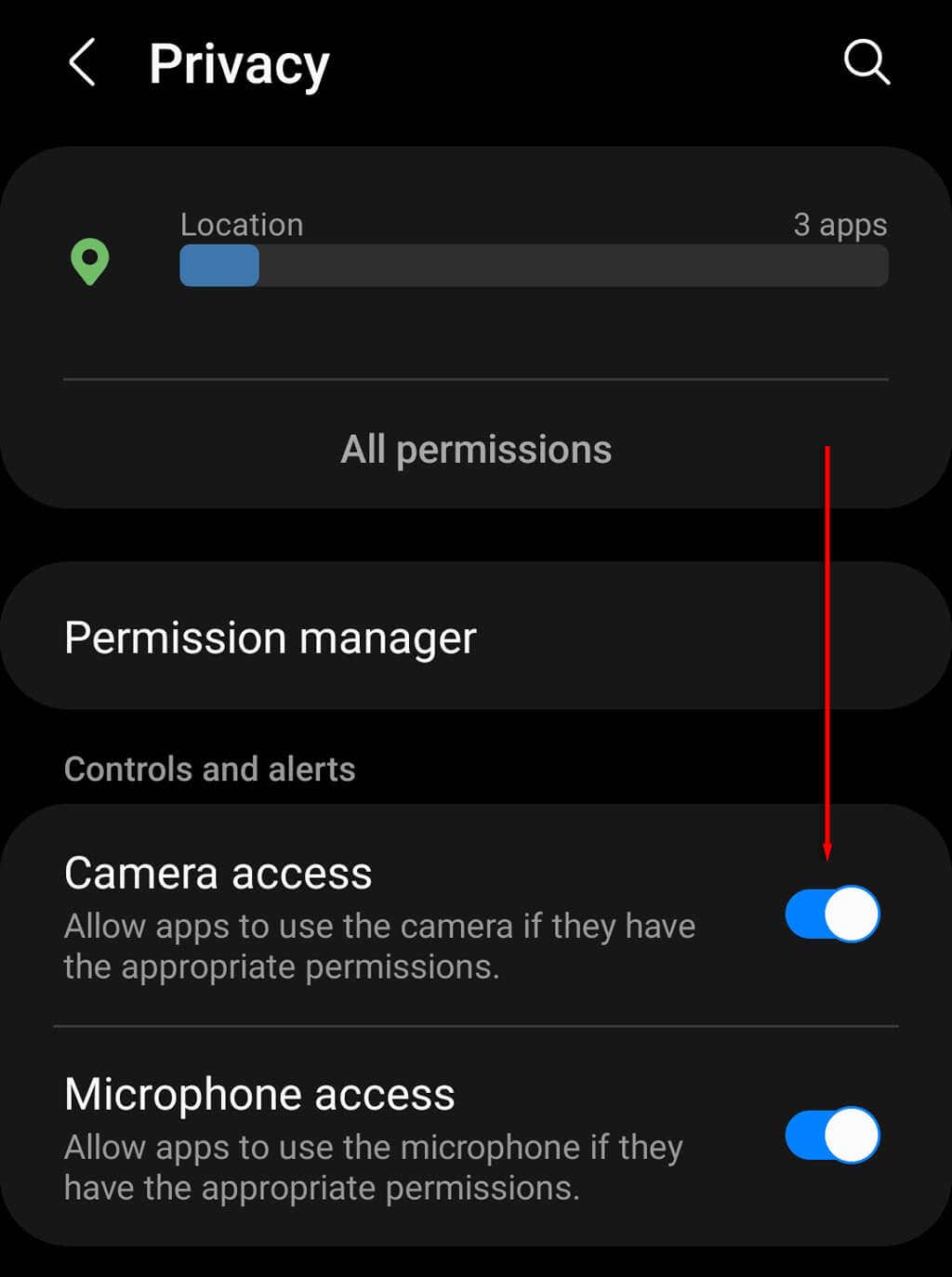 back-camera-not-working-on-android-10-ways-to-fix-8-compressed - Online Tech Tips If camera access is turned off, any app that attempts to use the camera will display a black screen instead. To turn camera access on, open Settings > Privacy and toggle on Camera access. image - back-camera-not-working-on-android-10-ways-to-fix-8-compressed