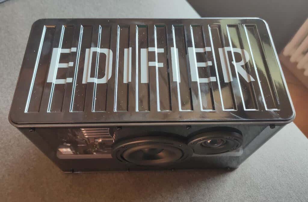 edifier-qd35-tabletop-bluetooth-speaker-review-4-compressed - Online Tech Tips Design and Unpacking image 2 - edifier-qd35-tabletop-bluetooth-speaker-review-4-compressed