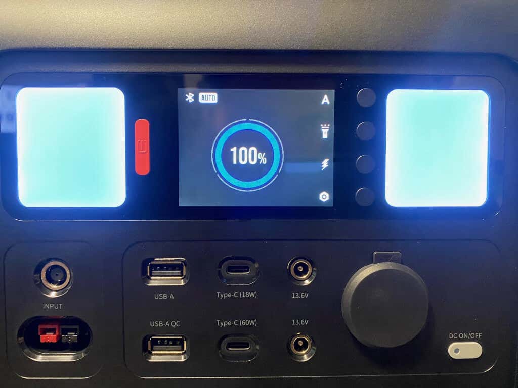 the-70mai-power-station-tera-1000-review-10-compressed - Online Tech Tips 70mai Tera 1000 in Use image - the-70mai-power-station-tera-1000-review-10-compressed