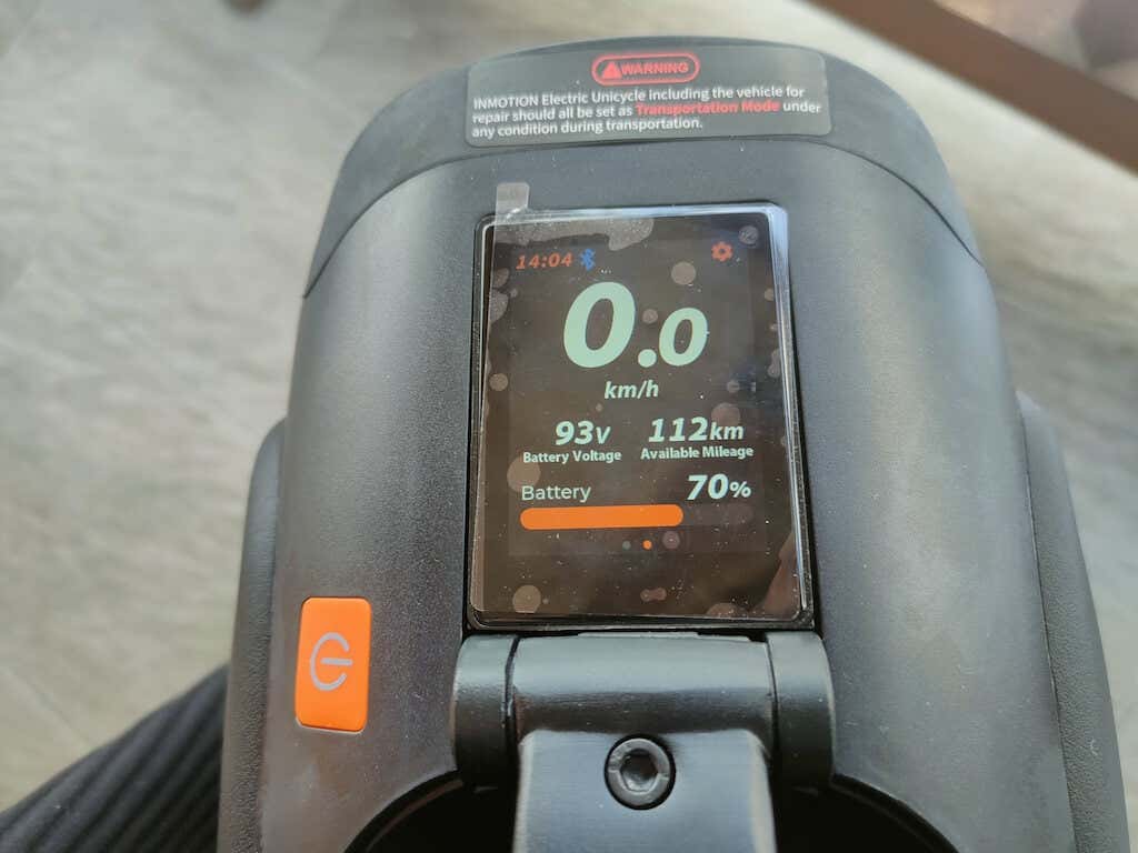 the-inmotion-v12ht-unicycle-ready-for-the-next-generation-electric-transport-7-compressed - Online Tech Tips Design & Unpacking image 2 - the-inmotion-v12ht-unicycle-ready-for-the-next-generation-electric-transport-7-compressed